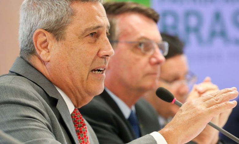 Moraes solicita parecer da PGR sobre recurso de Braga Netto