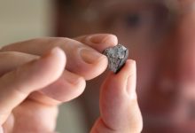 NASA investiga meteorito que atravessou telhado na Geórgia