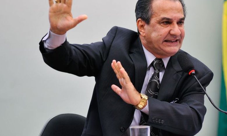 STF determina busca e apreensão contra Silas Malafaia