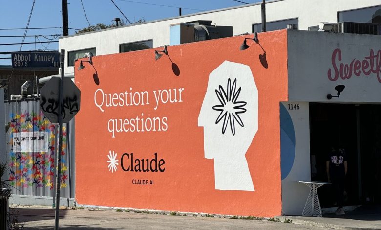 Anthropic lança modelos Claude que encerram conversas abusivas