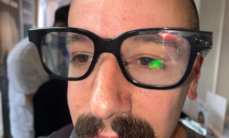 Óculos inteligentes chegam com assistente de voz problemático