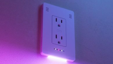 Design inteligente: outlet com luz RGB e suporte Matter