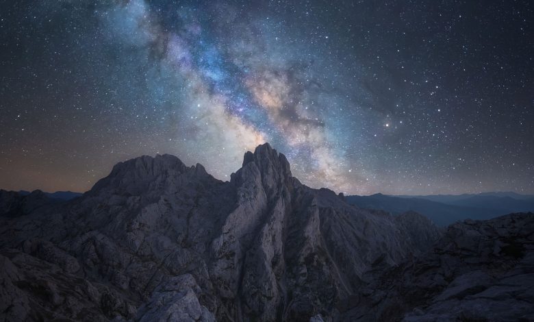 NASA fotografa a Via Láctea no verão brasileiro