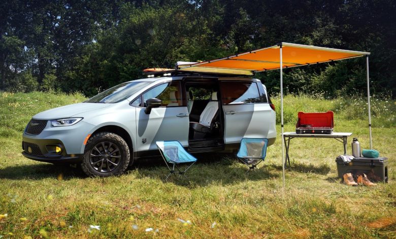 Pacifica apresenta conceito que une design de SUV e minivan