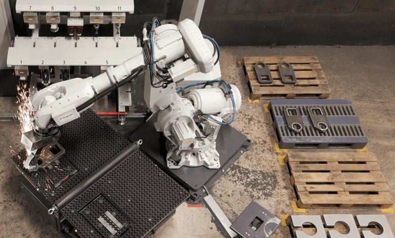 Amtenbrink utiliza robô EasyGrinder para cortar 1.500 peças diárias