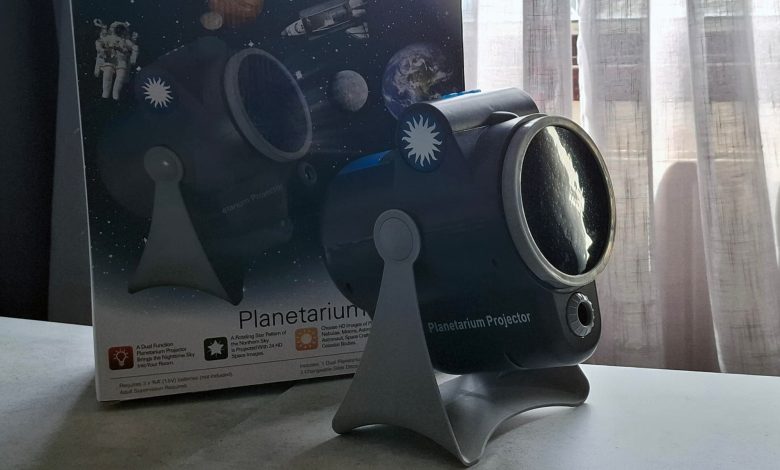 Smithsonian apresenta projetor de estrelas para planetários