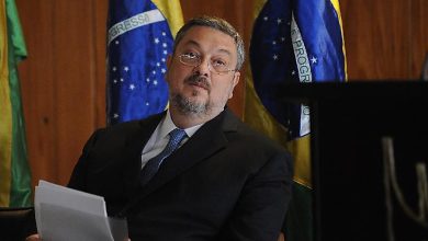 STF mantém decisão que anula processo contra Palocci