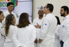 SUS inicia seleção de 1,5 mil médicos para atendimento médico