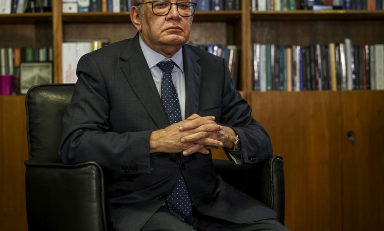 STF critica cancelamento de visto de Gilmar Mendes