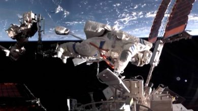 Astronautas chineses reforçam escudo de estação Tiangong