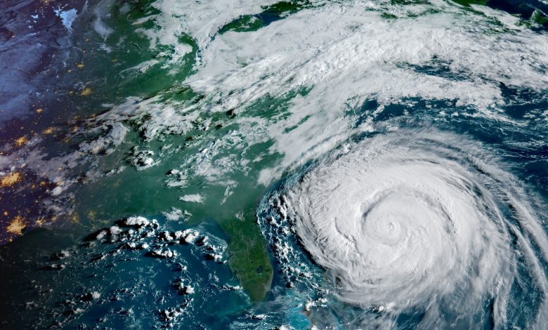 NOAA registra furacão Erin em vídeo de satélite no Atlântico