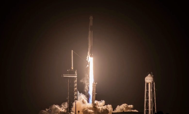 SpaceX lança carga de 5.000 libras para a ISS em agosto