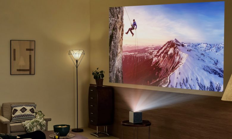 LG apresenta projetor CineBeam S UST com design minimalista