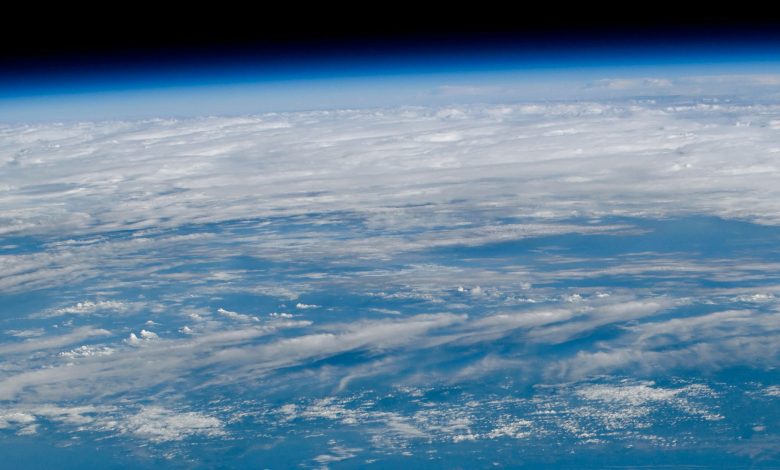 NASA envia astronauta à ISS, anseia por missão à Lua ou Marte