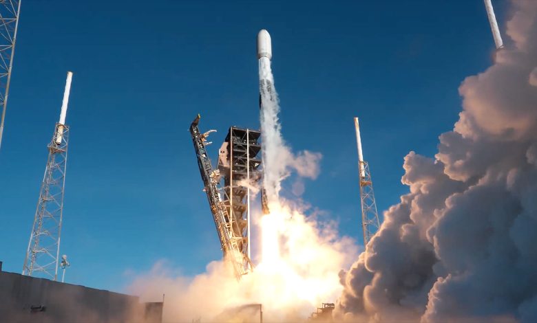 SpaceX envia 28 satélites Starlink para órbita terrestre
