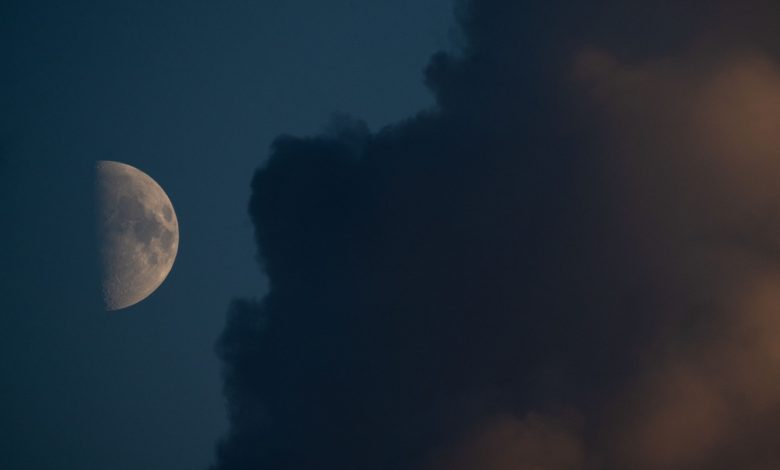 NASA destaca órbita da Lua próxima à estrela Antares em 30 de agosto
