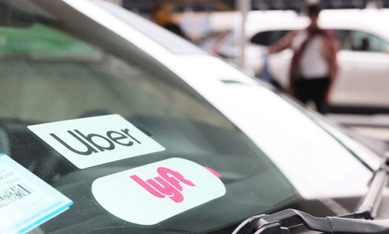 Lyft e Uber podem aumentar tarifas com bateria baixa