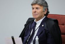 STF dá sequência ao julgamento de Bolsonaro com voto de Fux