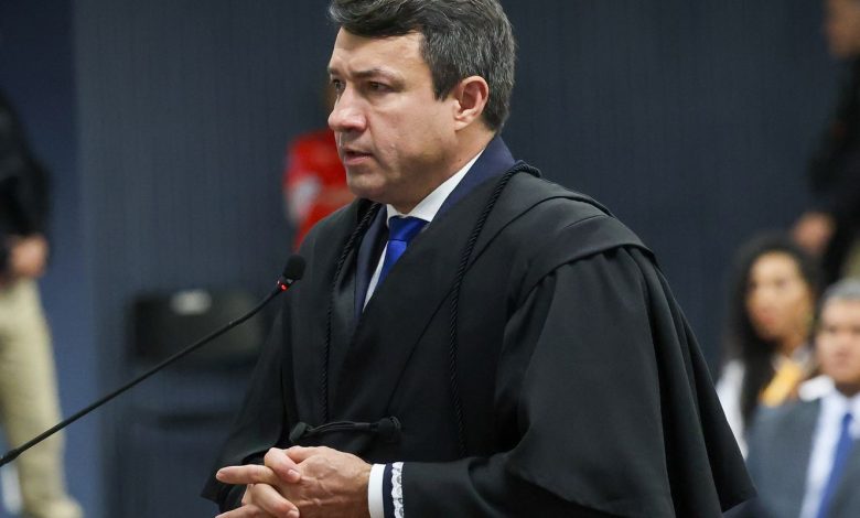 STF analisa documento encontrado na casa de Torres