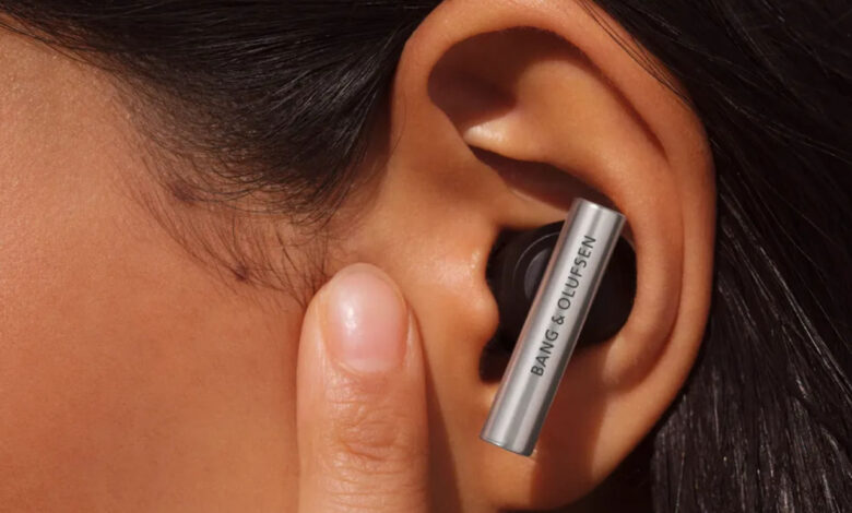 Bang & Olufsen lança produto com fones que duram 10 anos