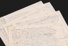Manuscrito de Einstein em leilão destaca pesquisa científica