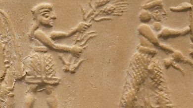 The impression of a cylinder seal from the Uruk period, around 3100 BCE. Image credit: Louvre Museum.