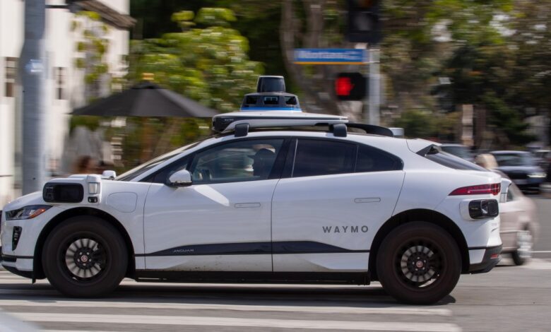 Lyft e Waymo trazem robotaxis autônomos para Nashville