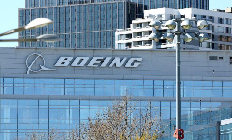 FAA propõe multa de $3,1 milhões à Boeing por falha em gadget