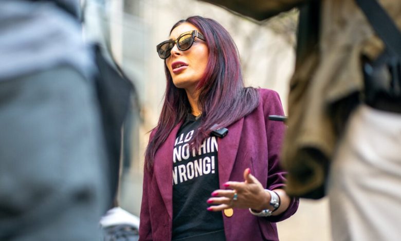 Laura Loomer interrompe reunião secreta sobre AI