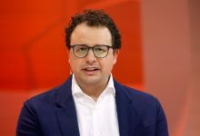 Anthropic paga US$ 1,5 bi por uso de livros piratas em AI