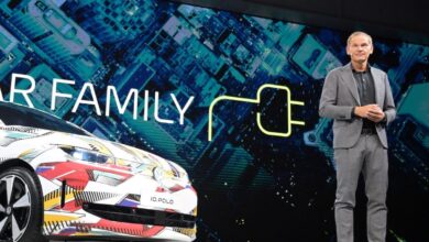 Via levanta US$ 492,9 milhões em IPO, marcas de EVs reagem