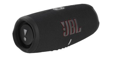Amazon esquece o fim do Dia do Trabalho e vende JBL Charge 5