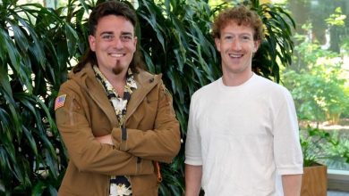 Zuckerberg e Palmer Luckey criam gadget VR para o exército