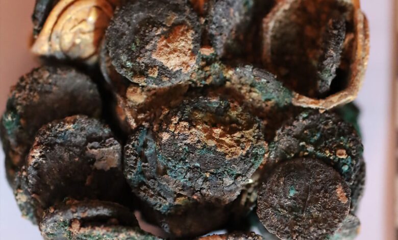 Arqueólogos revelam descoberta de tesouro de 1.900 anos em casa romana
