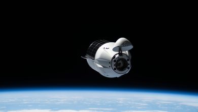 SpaceX eleva ISS com cápsula de carga em teste crucial