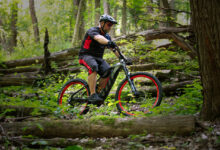 Audi lança bicicleta elétrica com design inspirado no Dakar apesar de R$ 6K