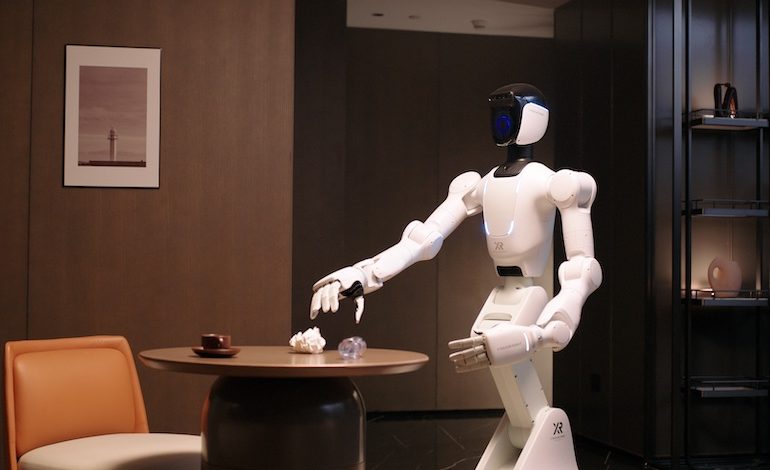 X Square Robot apresenta modelo de IA para robô mordomo