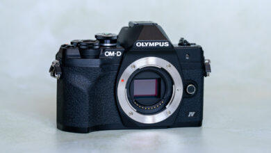 Especialistas analisam tecnologia da Olympus OM-D E-M10 Mark IV