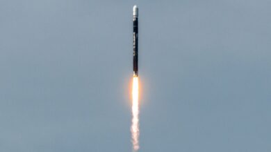 Firefly Aerospace testa foguete Alpha, mas ocorre explosão