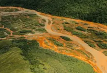 Pesquisa identifica causas de rios do Alasca ficarem alaranjados
