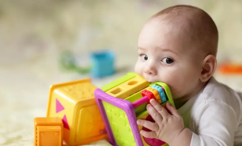 Estudo liga exposição infantil ao plástico à obesidade e asma