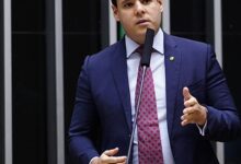 STF autoriza Bolsonaro a ter vista de relator da anistia