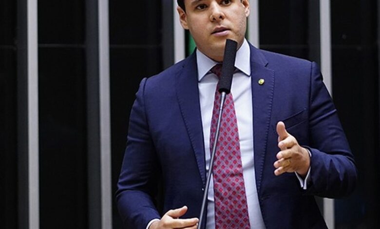 STF autoriza Bolsonaro a ter vista de relator da anistia