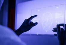 Autor alerta que inteligência artificial compromete ensino da escrita
