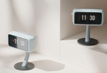 Minimalist flip clock traz charme retro ao mobiliário moderno