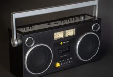 Boombox retro toca fita promete revitalizar cultura geek