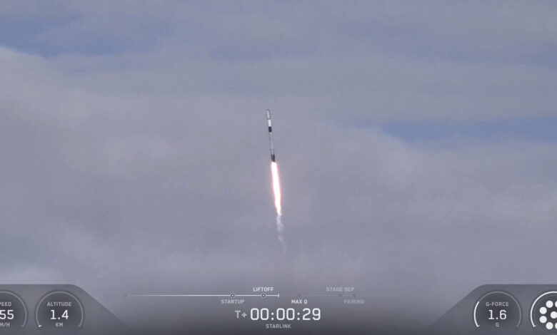 SpaceX lança 24 satélites Starlink para órbita da Terra