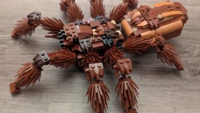LEGO cria tarântula realista para decoração de Halloween