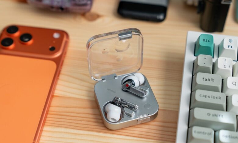 Nothing's New Ear 3 corrige falha em fones wireless