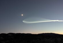 SpaceX lança foguete Falcon 9 e cria 'medusa' no céu dos EUA